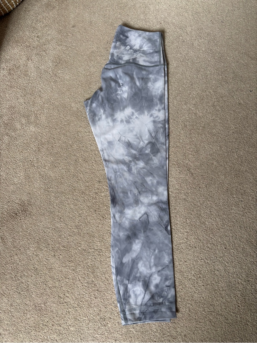 Lululemon Align Crop Grey Tie Dye Size 6 High Rise Yoga Leggings